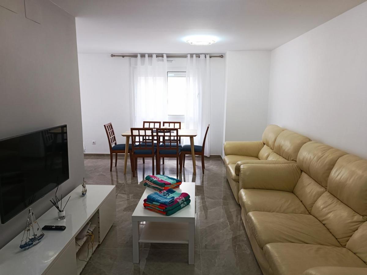 Baj - Apartamentos En Playa Bajondillo, Torremolinos Dış mekan fotoğraf