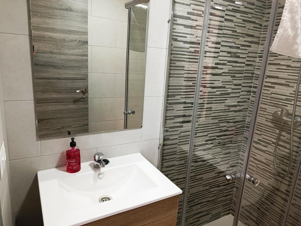 Baj - Apartamentos En Playa Bajondillo, Torremolinos Dış mekan fotoğraf