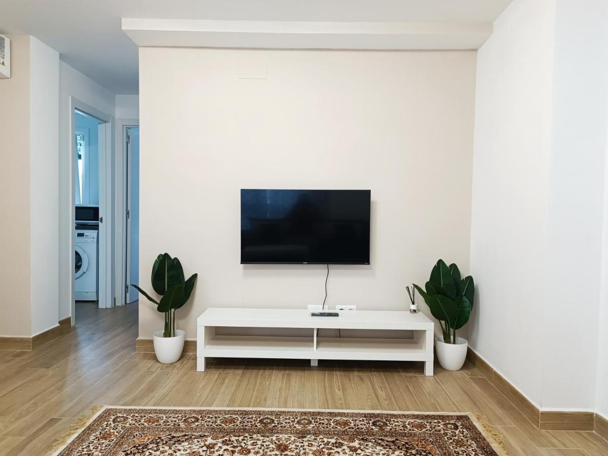 Baj - Apartamentos En Playa Bajondillo, Torremolinos Dış mekan fotoğraf